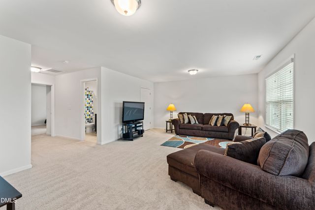 4711 Broad Falls Lane, Knightdale, NC 27545