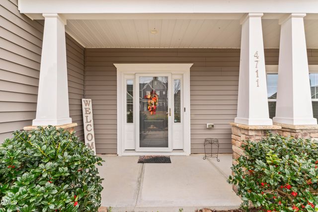 4711 Broad Falls Lane, Knightdale, NC 27545