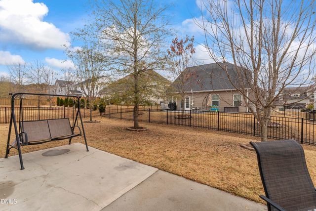 4711 Broad Falls Lane, Knightdale, NC 27545