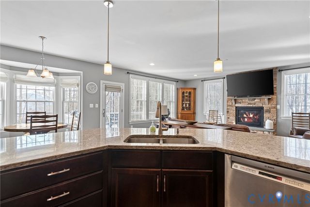 5800 Sterlingworth Dr, Chesterfield, VA 23120