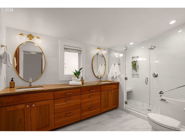 430 9TH St, Lake Oswego, OR 97034