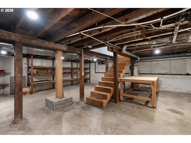 430 9TH St, Lake Oswego, OR 97034
