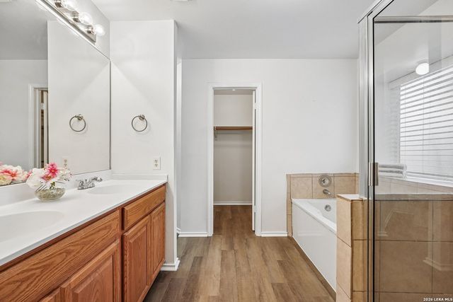 1200 DOVE MDWS, Schertz, TX 78154