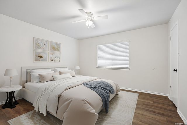 1200 DOVE MDWS, Schertz, TX 78154