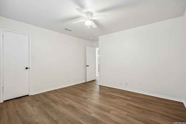 1200 DOVE MDWS, Schertz, TX 78154