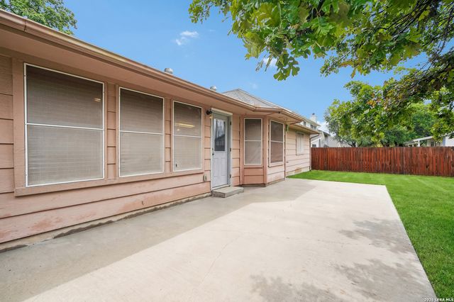 1200 DOVE MDWS, Schertz, TX 78154