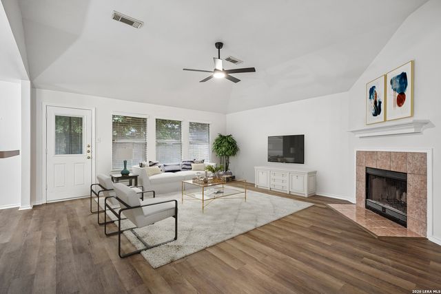 1200 DOVE MDWS, Schertz, TX 78154