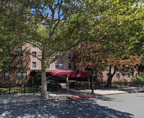 131-11 Kew Gardens Road 4B, Richmond Hill, NY 11418