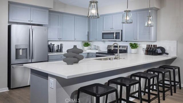 33238 Opal Glass Drive, French Valley, CA 92596