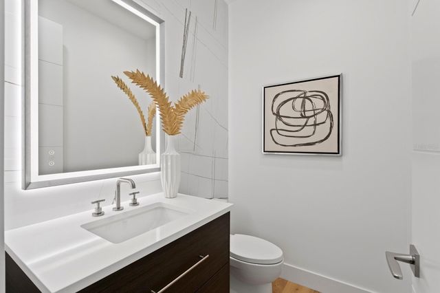 5023 W LEONA STREET, Tampa, FL 33629