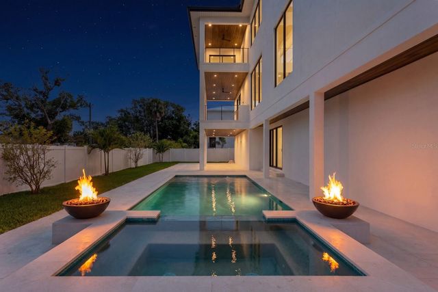 5023 W LEONA STREET, Tampa, FL 33629