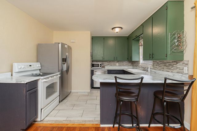 206 E Cherokee Street, Springfield, MO 65807