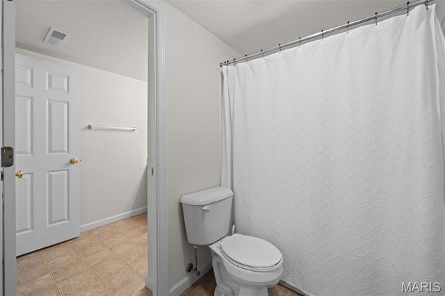 1934 Greenpoint Drive 203, Kirkwood, MO 63122