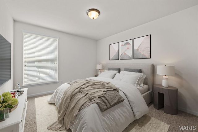 1934 Greenpoint Drive 203, Kirkwood, MO 63122
