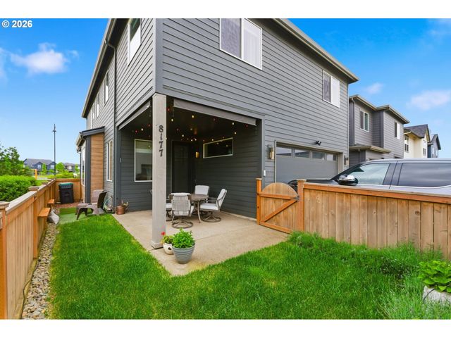 8177 Se AGATE St, Hillsboro, OR 97123