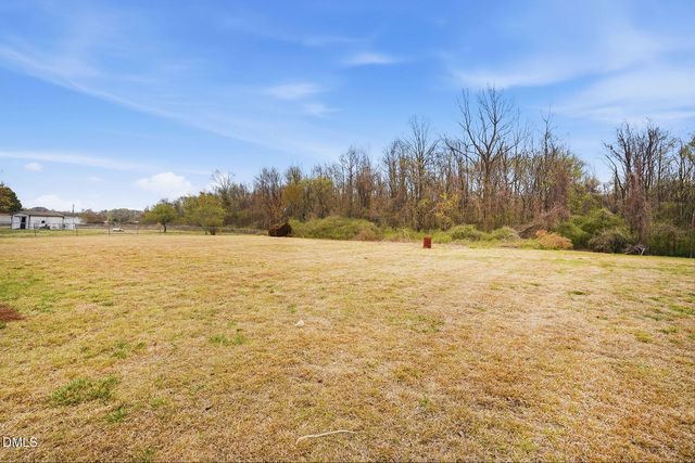106 Bladestone Place, Pikeville, NC 27863