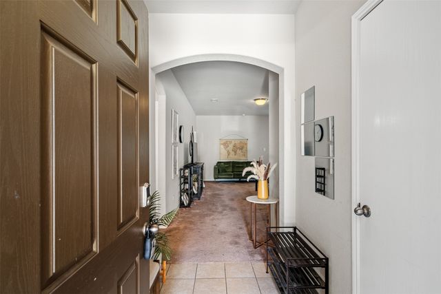 838 E Harvey Avenue, Fort Worth, TX 76104