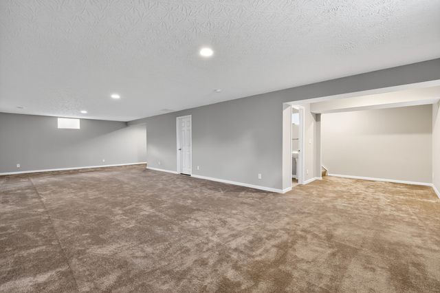 10252 Harlequin Court, Alexandria, KY 41001