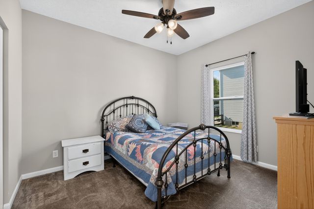 10252 Harlequin Court, Alexandria, KY 41001