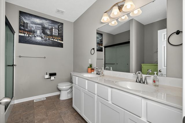 10252 Harlequin Court, Alexandria, KY 41001