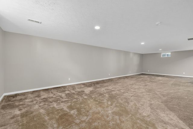 10252 Harlequin Court, Alexandria, KY 41001