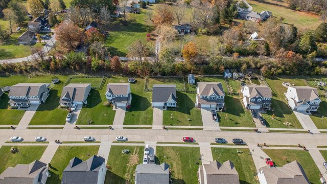 10252 Harlequin Court, Alexandria, KY 41001