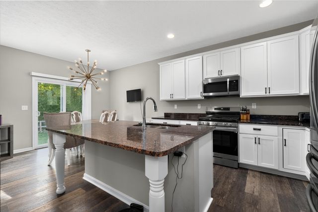 10252 Harlequin Court, Alexandria, KY 41001