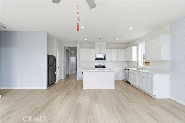 3024 Aerosmith Way, Stockton, CA 95212