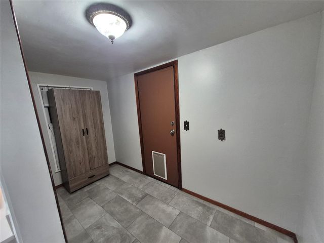 5120 Avenue S, Galveston, TX 77551