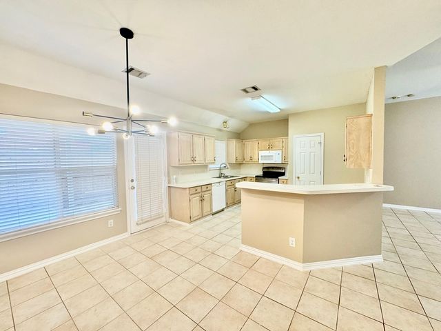 2151 Arbor Creek Drive, Carrollton, TX 75010