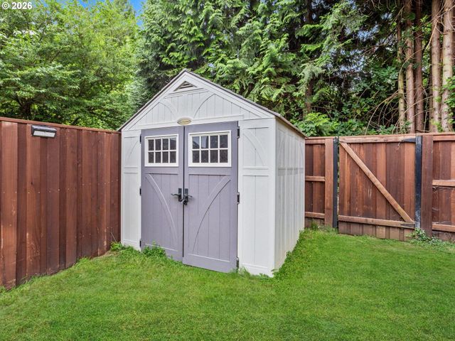 21226 Osburn Loop, Fairview, OR 97024
