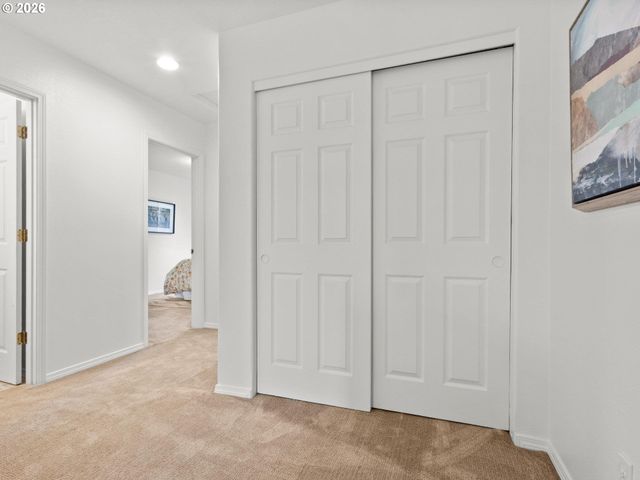 21226 Osburn Loop, Fairview, OR 97024