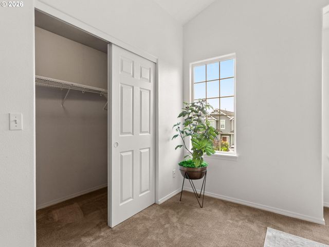 21226 Osburn Loop, Fairview, OR 97024