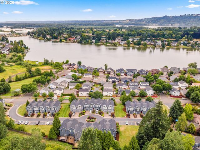 21226 Osburn Loop, Fairview, OR 97024