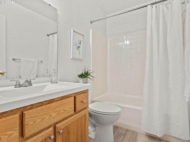21226 Osburn Loop, Fairview, OR 97024