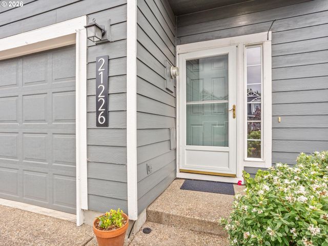 21226 Osburn Loop, Fairview, OR 97024