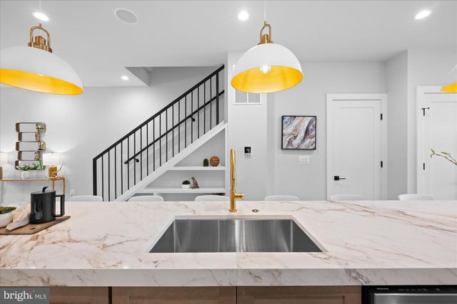 4441 HARRISON ST NW, Washington, DC 20015
