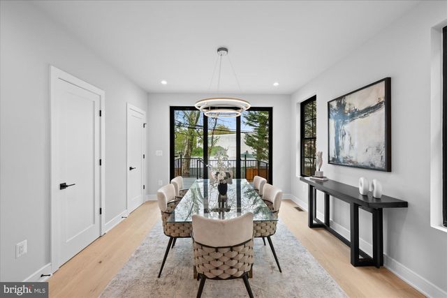 4441 HARRISON ST NW, Washington, DC 20015