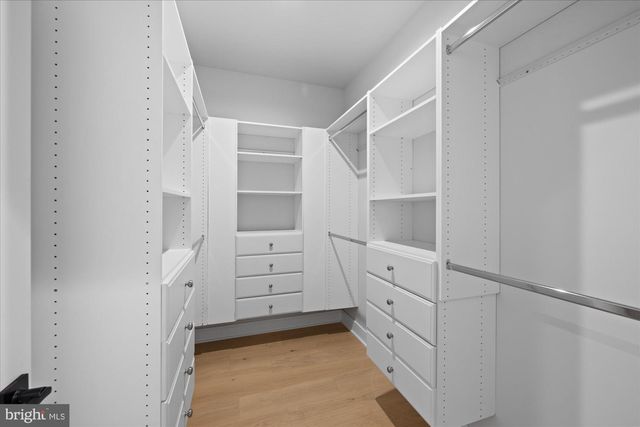 4441 HARRISON ST NW, Washington, DC 20015