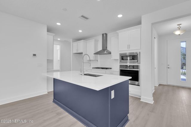 119 OAK BREEZE Drive, Ponte Vedra, FL 32081