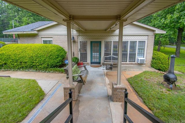 4116 Front Drive, Bryant, AR 72022