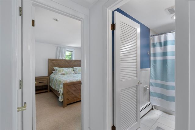 6 Parkwood Ct, Yarmouth, MA 02664