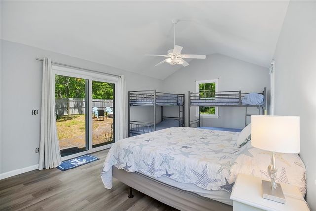 6 Parkwood Ct, Yarmouth, MA 02664