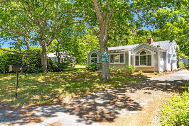 6 Parkwood Ct, Yarmouth, MA 02664