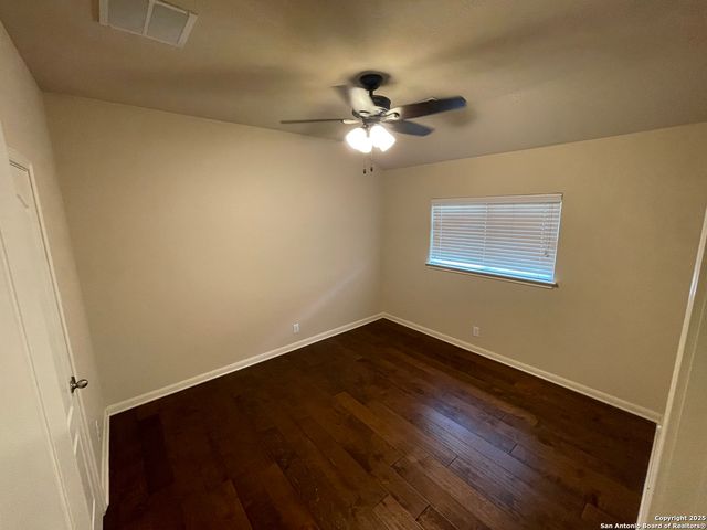 5530 Thunder Oaks, San Antonio, TX 78261