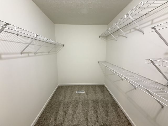 148 S Birchwood Dr, Hendersonville, TN 37075