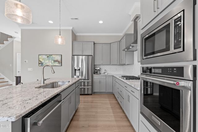 916 Market House Way, Cary, NC 27518