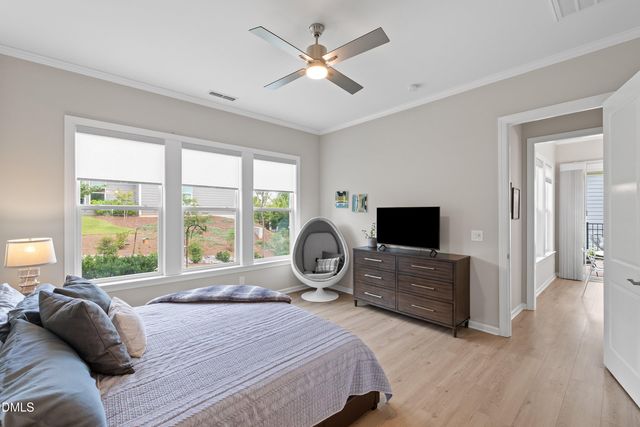 916 Market House Way, Cary, NC 27518