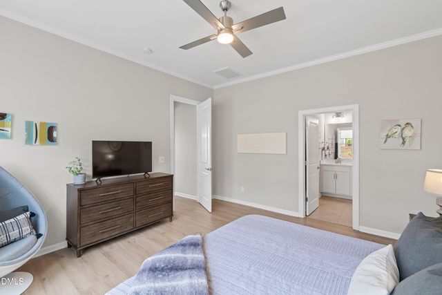 916 Market House Way, Cary, NC 27518