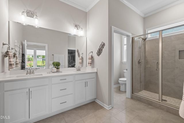 916 Market House Way, Cary, NC 27518